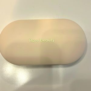 Rare beauty blotting papers and poof